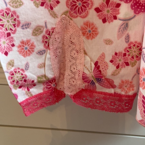COPY - Josie Natori Pajamas, size medium, Pink Floral top and bottom. Lightly W… - Picture 4 of 7